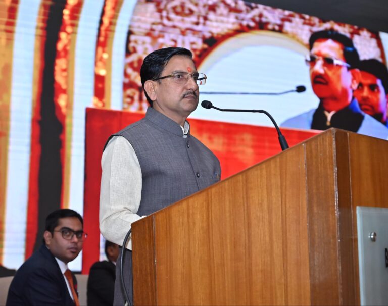 इंस्टीट्यूट ऑफ चार्टर्ड अकाउंटेंट्स ऑफ इंडिया (आईसीएआई) की बिलासपुर शाखा द्वारा रायपुर, भिलाई एवं रायगढ़ शाखाओं के संयुक्त तत्वावधान में आयोजित दो दिवसीय संगोष्ठी