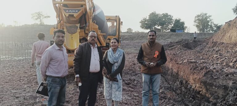 मुंगेली जिले के ग्राम पंचायत खरवार में 5 करोड़ की लागत से एनीकट निर्माण कार्य शुरू मुंगेली।