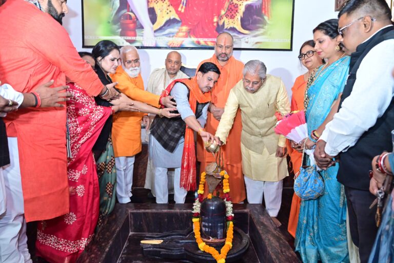 प्रधानमंत्री दिव्याशा केंद्र की स्थापना का मार्ग प्रशस्त: माननीय श्री तोखन साहू जी के मुख्य आतिथ्य में दिव्यांगजनों को मोटराईज्ड ट्रायसायकल एवं सहायक उपकरण वितरण