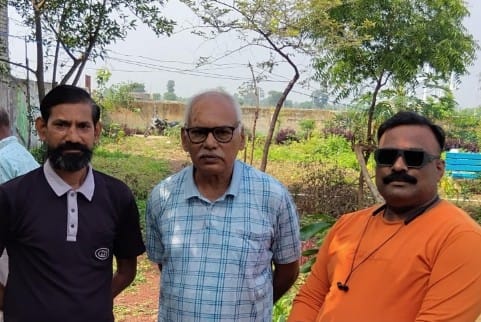 बिलासपुर छत्तीसगढ़ बोदरी अंतर्गत सामाजिक संस्थाओं द्वारा मुक्ति धाम/मंदिर आश्रम तालाब के जीर्णोद्वार हेतु हुआ बैठक