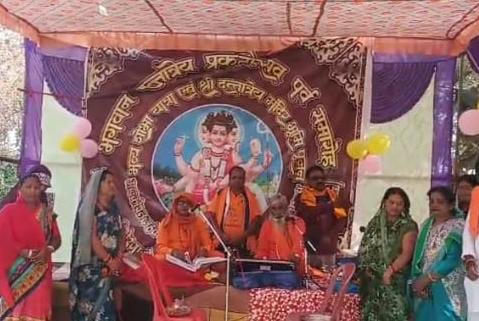 बिलासपुर/ बसंत पंचमी, के पावन पर्व पर मां अनुसूया आश्रम धाम , श्री हाई कोर्ट हनुमान जी के वार्षिक महोत्सब के सानिध्य में सामाजिक संस्थाओं के द्वारा भव्य दिव्य प्रचंड बेला भजन कीर्तन भंडारा प्रसादी भंडारा के साथ हुआ संपन्न