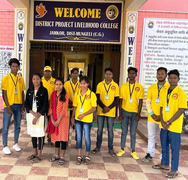 मुख्यमंत्री कौशल विकास योजना: प्रशिक्षण पाकर आत्मनिर्भर बने जीवन सिंह बैगा  कॉमन सर्विस सेंटर से मिला नियमित आय का स्त्रोत