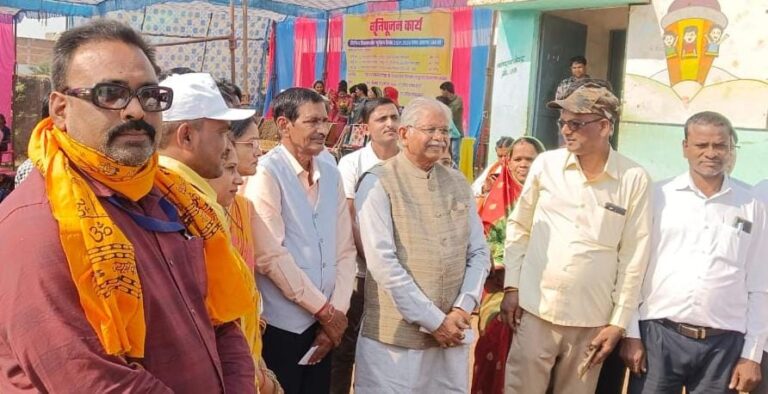 विधायक धरमलाल कौशिक का जन्मोत्सव सभी सदस्य पदाधिकारी ने हर्षोल्लास के साथ मनाया