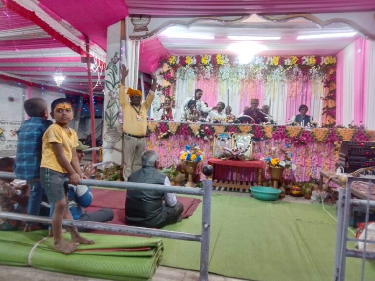 बेलमुंडी में अखंड नवधा रामायण से स्थापित हुई धर्म की परंपरा, पं. श्रवण दुबे ‘समुद्र शास्त्री’ ने रचा नया इतिहास