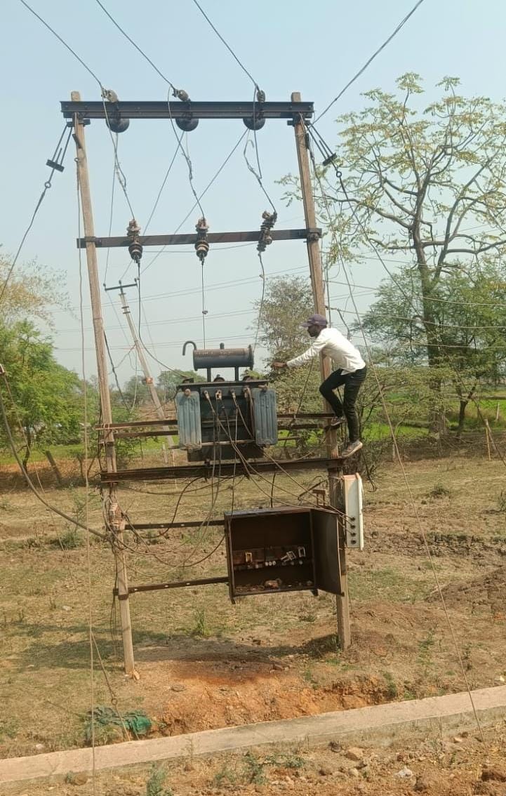 ग्रीष्मकालीन धान पर सख्ती: जल संकट के मद्देनज़र बेमेतरा को जल अभाव क्षेत्र घोषित, 20 ट्रांसफॉर्मर से बिजली बाधित, 45 पंप जब्त