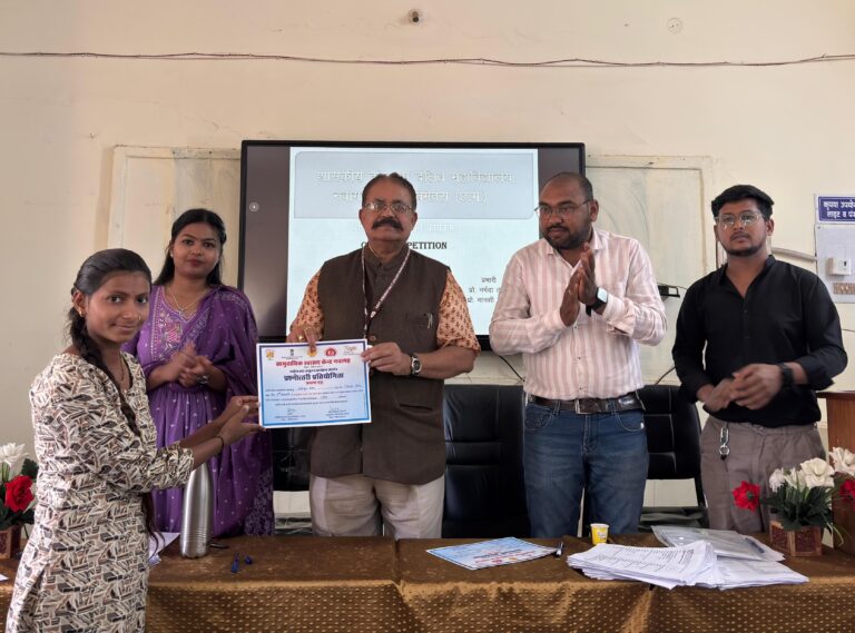 शासकीय कोदूराम दलित महाविद्यालय नवागढ़ में टीबी जागरूकता हेतु क्विज प्रतियोगिता आयोजित