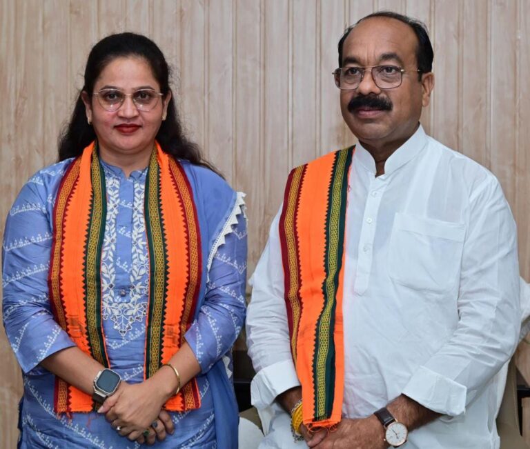 महिला सशक्तिकरण के मुद्दों पर उपमुख्यमंत्री अरुण साव से मिलीं रत्नावली कौशल