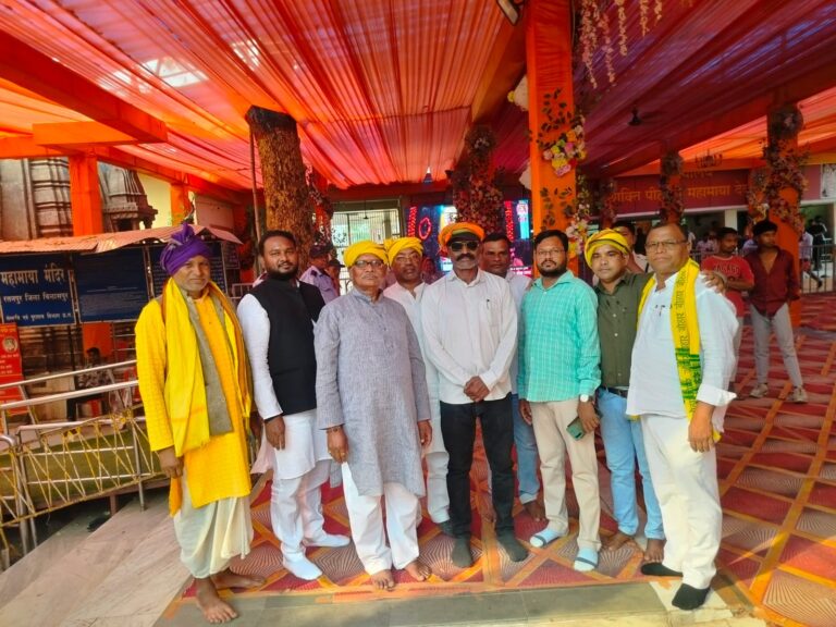 रतनपुर में मां महामाई दाई पंचमी भेंट पर निकली भव्य रैली, हजारों श्रद्धालु हुए शामिल*