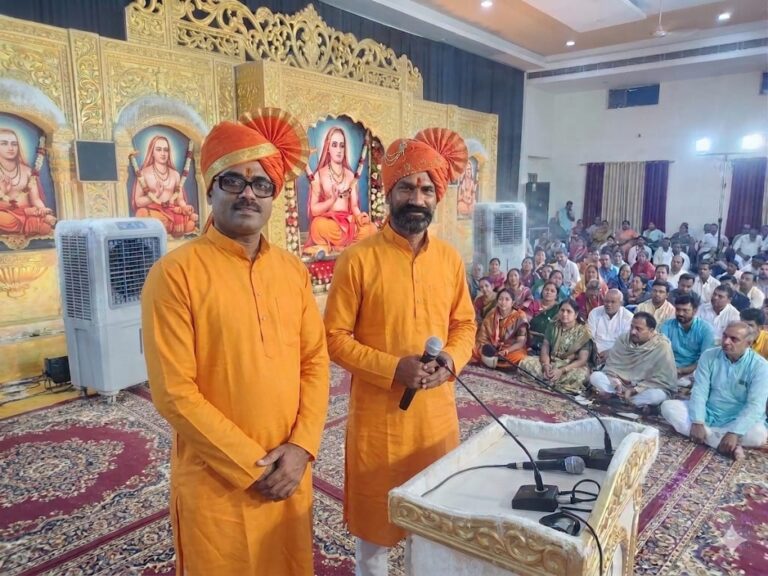 आदि गुरु शंकराचार्य जन्मोत्सव के पावन पर्व पर परशुराम जन्म महोत्सव पर आम जनमानस को दिया साधुवाद शुभ कामनाएं।