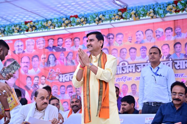 केंद्रीय राज्य मंत्री तोखन साहू ने युवा प्रतिभाओं को बताया ‘न्यू इंडिया’ की ताकत,मुंगेली टॉपर अंशुल शर्मा का सम्मान