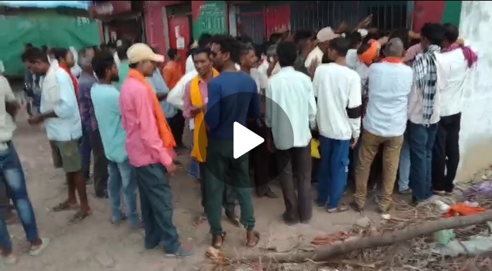 रेहुटा शराब भट्टी में यूरिया मिलाने की खबर से भड़के लोग, मौके पर पहुंची पुलिस ने 3 संदिग्धों को लिया हिरासत में