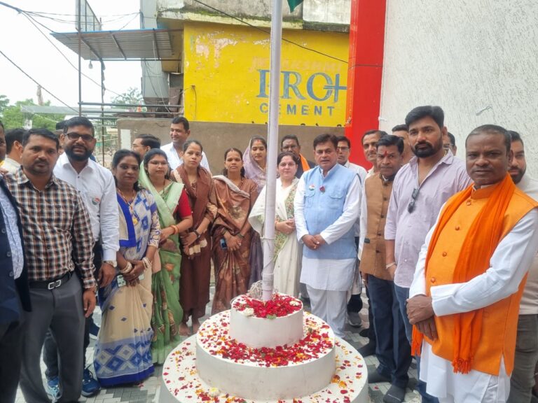 नगर पालिका परिषद बोदरी में स्वतंत्रता दिवस पर मातृशक्ति का ऐतिहासिक संदेश।