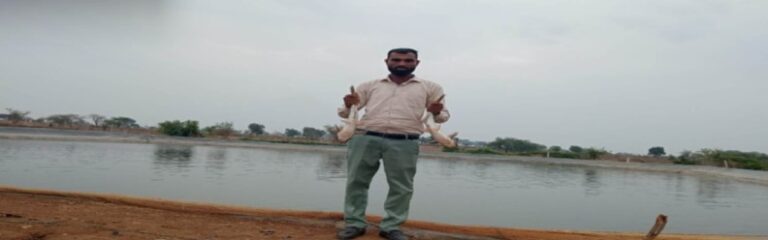 प्रधानमंत्री मत्स्य संपदा योजना से मिला संबल, 25 डिसमिल के तालाब में 09 से 10 टन मछली उत्पादन कर अर्जित की आय