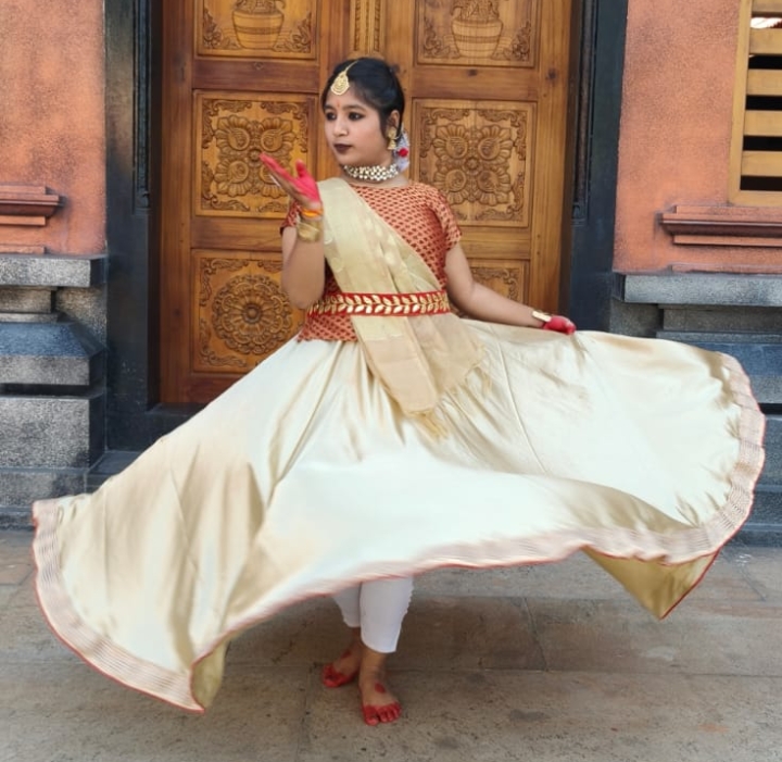 भिलाई में आयोजित राष्ट्रीय प्रतियोगिता ‘स्वरंगना 2K26’ में मुंगेली की माही पाठक ने लहराया परचम